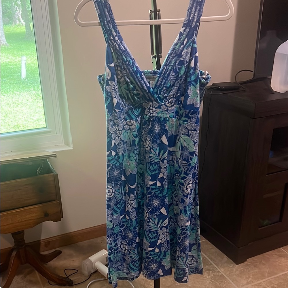 Tommy Bahama Blue and Teal Floral Top